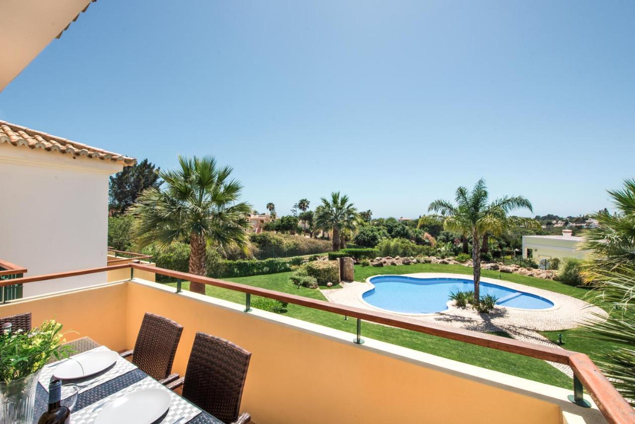 Beautiful Two Bedroom Apartment With Roof Terrace Carvoeiro  Exterior foto